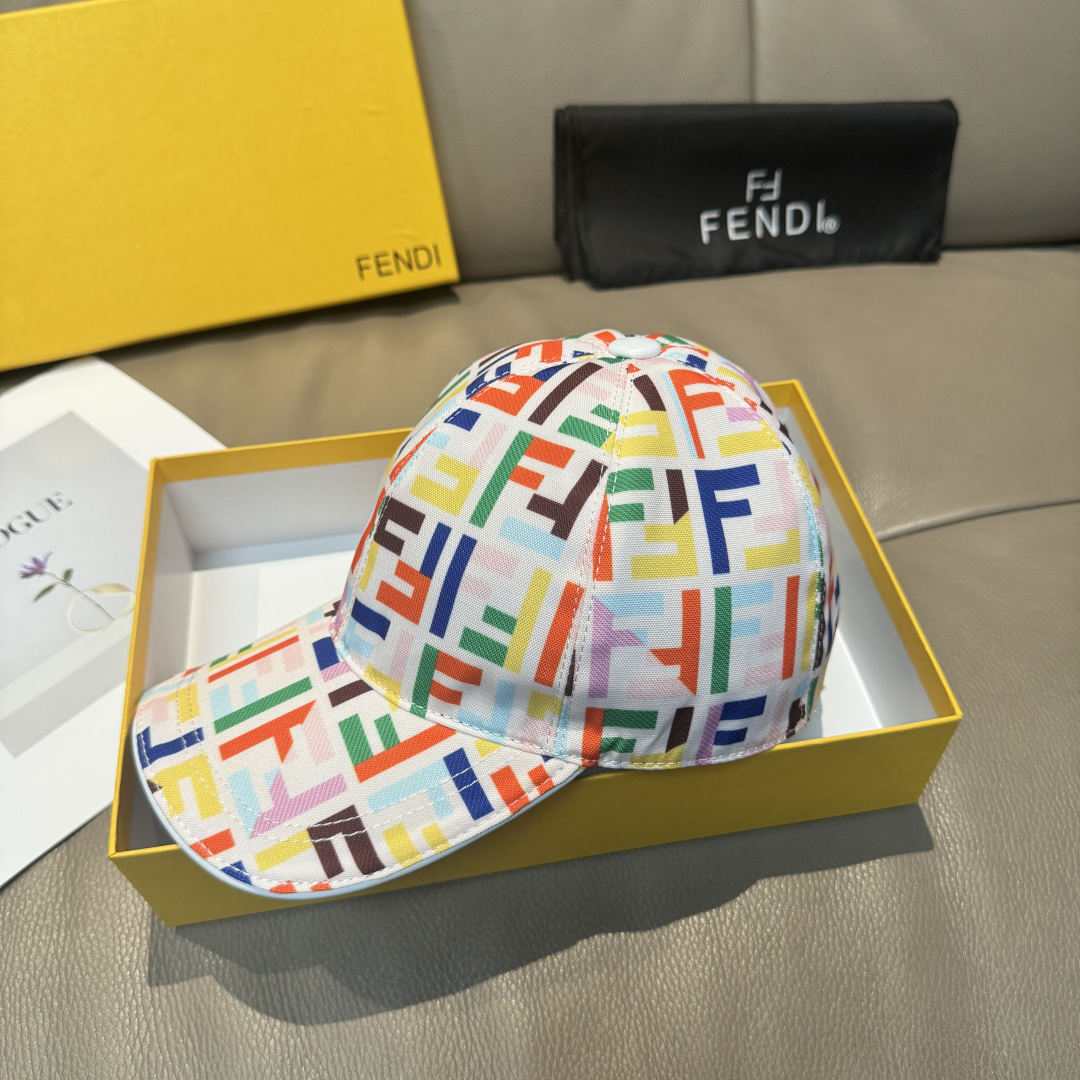 配盒子布袋，Fendi（芬迪）新款原单棒球帽， 双F提花，专柜常年热卖款，口碑极佳，1:1开模订制，原版