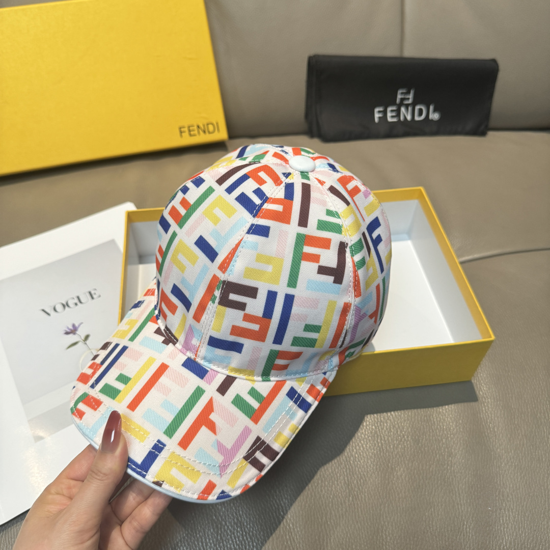 配盒子布袋，Fendi（芬迪）新款原单棒球帽， 双F提花，专柜常年热卖款，口碑极佳，1:1开模订制，原版