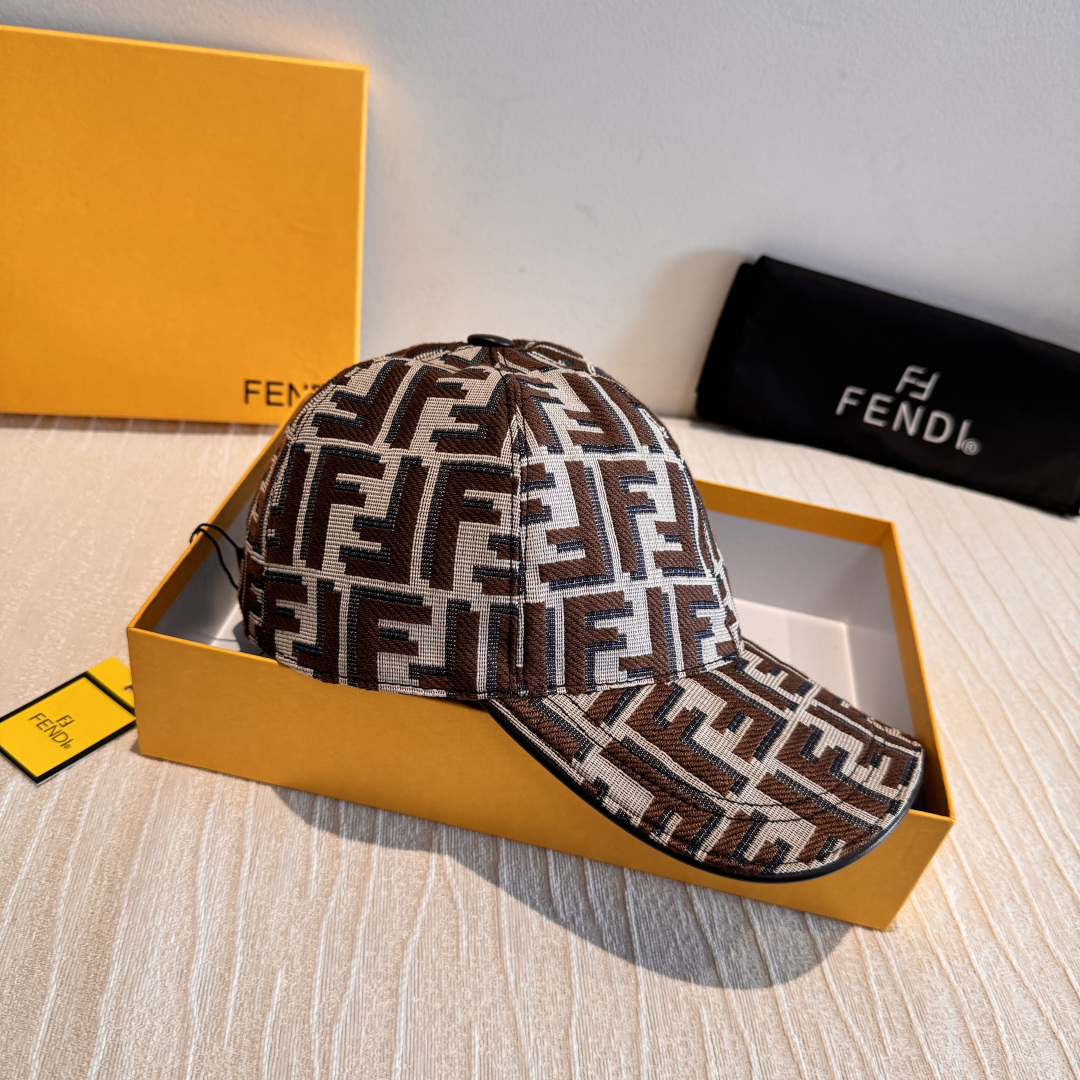 新款出货！配盒子布袋，Fendi（芬迪）新款原单棒球帽， 双F提花，专柜常年热卖款，口碑极佳，1:1开模