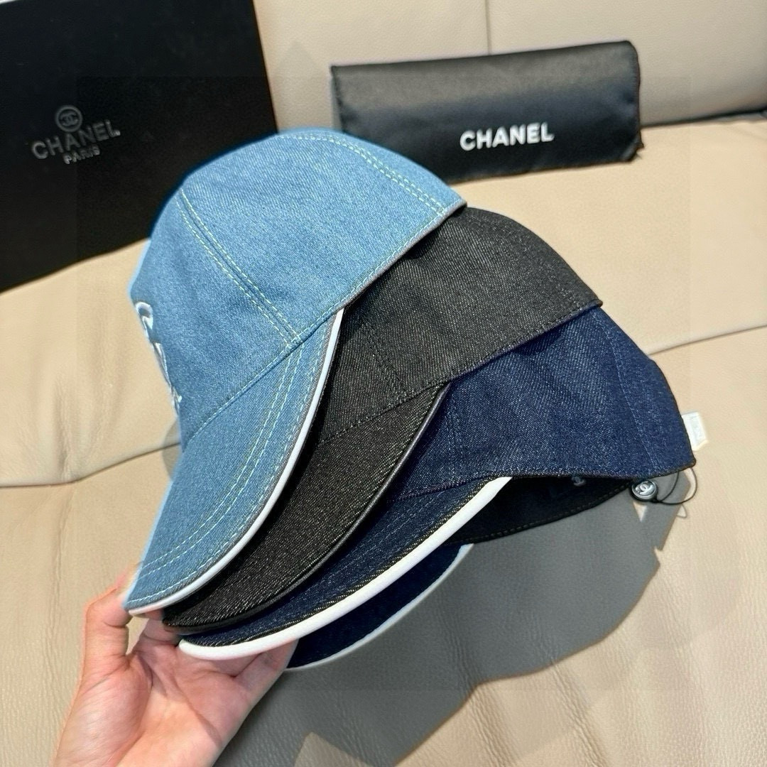 配盒子布袋，Chanel(香奈儿)新款原单棒球帽， 牛仔双C刺绣,专柜1:1开模订制，原版牛仔布料+头层