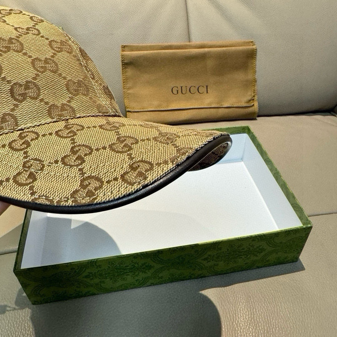万年经典款出货！配盒子布袋，Gucci(古奇)经典原单棒球帽😍😍小蜜蜂，专柜1:1开模订制，最高版本，原