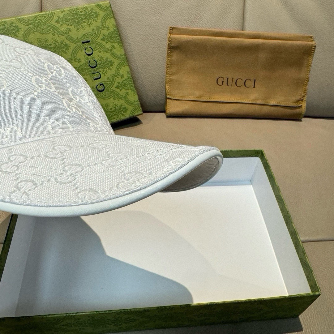 万年经典款出货！配盒子布袋，Gucci(古奇)经典原单棒球帽😍😍小蜜蜂，专柜1:1开模订制，最高版本，原