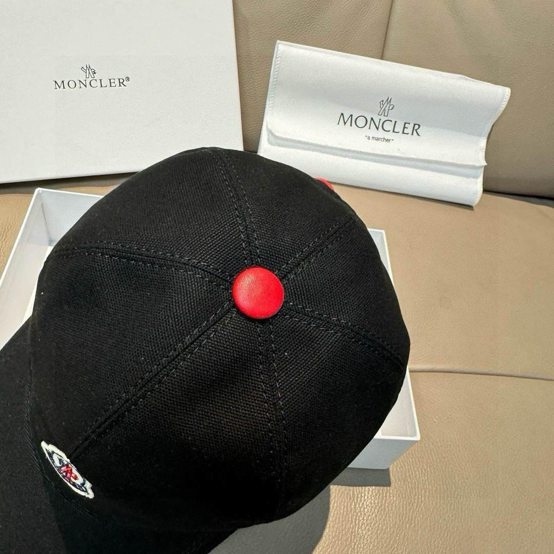 配包装布袋，Moncler蒙口新款原单棒球帽，专柜1:1开模订制，全新立体刺绣，原版帆布料+头层牛皮，纯