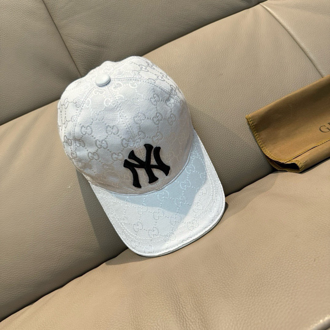 爆款全色到货NY&Gucci（古奇)合作款棒球帽， 专柜最新款，NY刺绣，1:1开模订制，原厂透气帆布料
