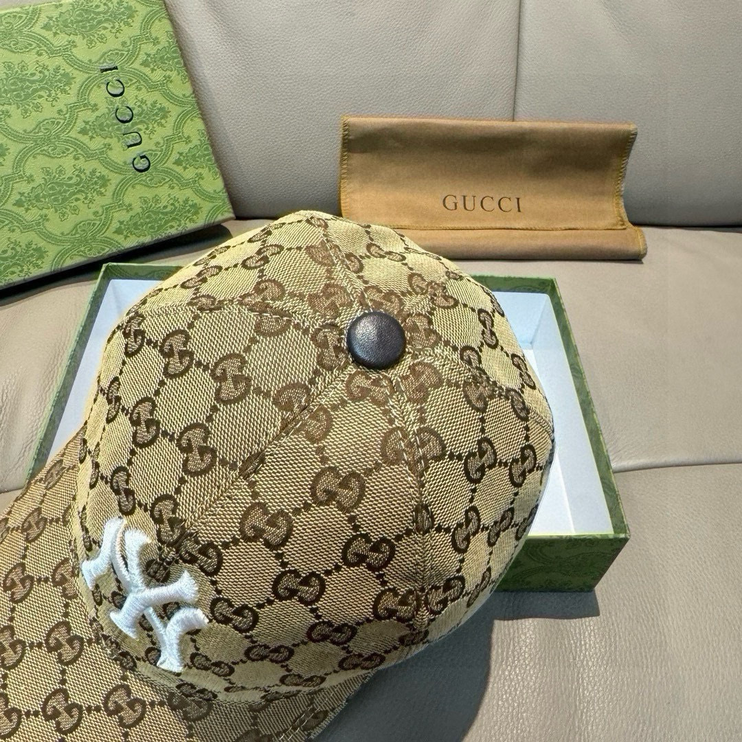 爆款全色到货NY&Gucci（古奇)合作款棒球帽， 专柜最新款，NY刺绣，1:1开模订制，原厂透气帆布料