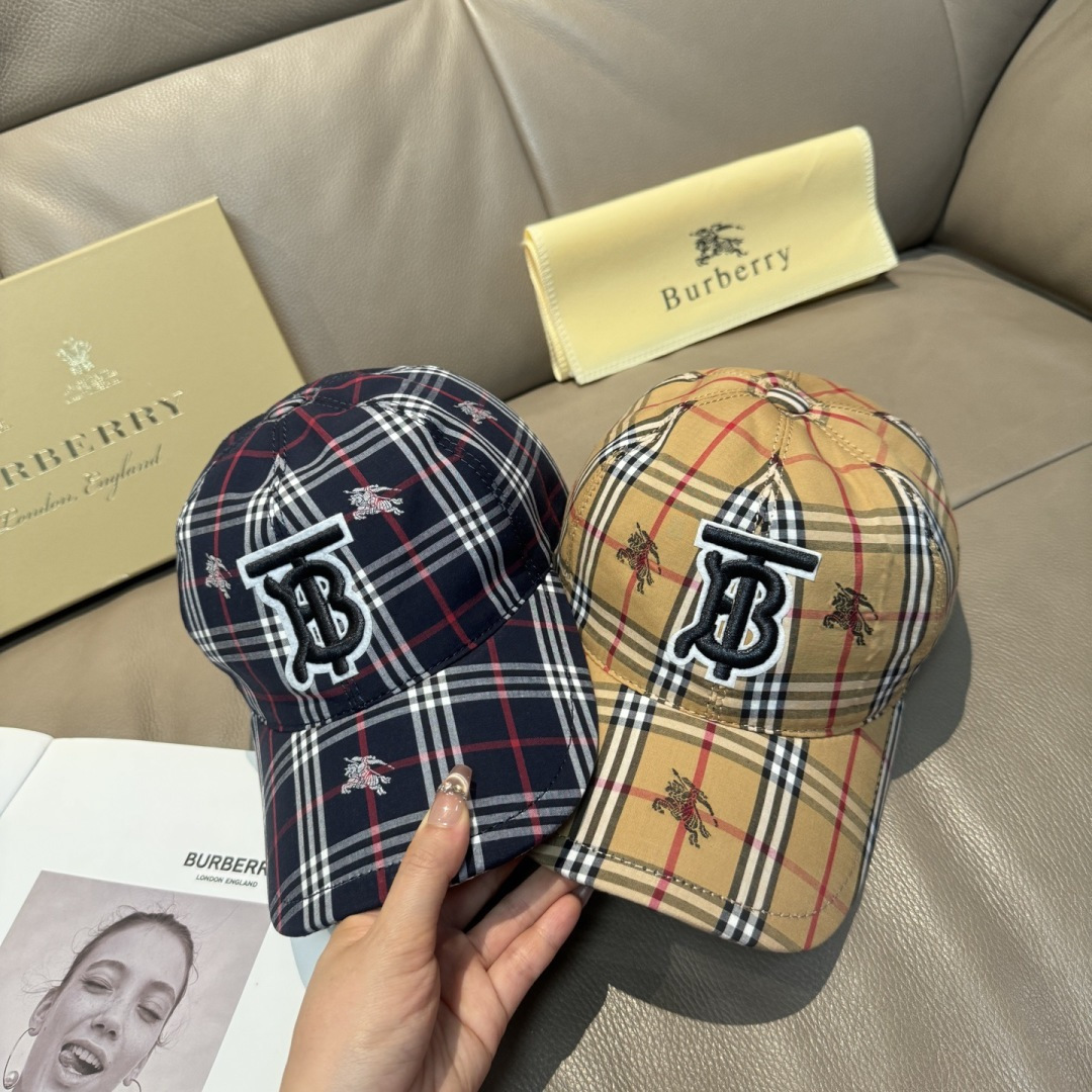 配包装布袋，巴宝莉原单棒球帽， TB格子战马，专柜1:1开模订制，纯棉面料+头层牛皮，轻盈透气！实物拍摄