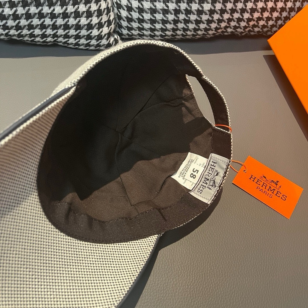 配盒子布袋，HERMÈS (爱马仕)原单棒球帽，经典H，正品开模订制，原版透气帆布面料+头层牛皮，原厂精
