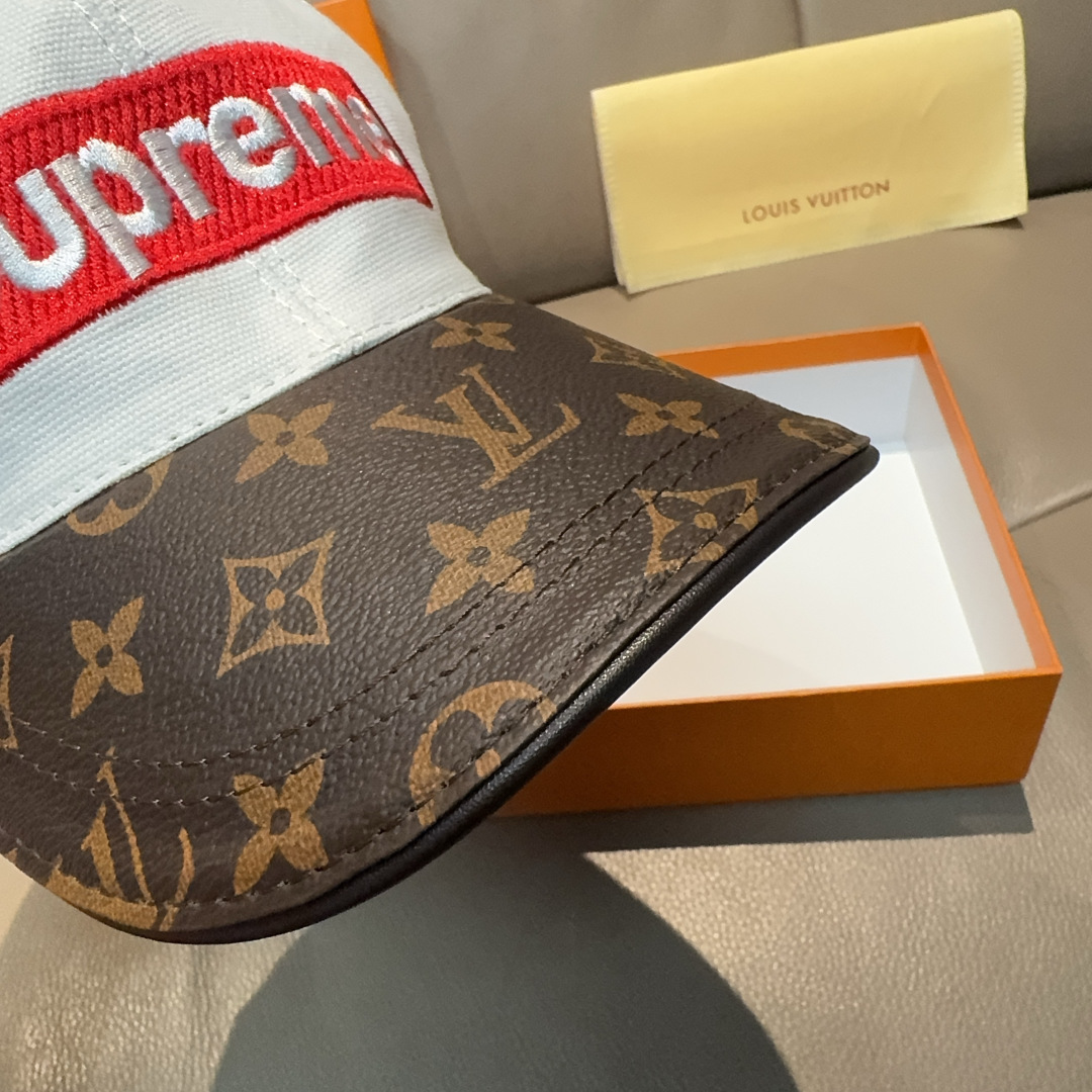 配盒子布袋，LV(路易威登)新款原单棒球帽，老花拼接，1:1开模订制，原版帆布面料+专柜老花皮，重工刺绣