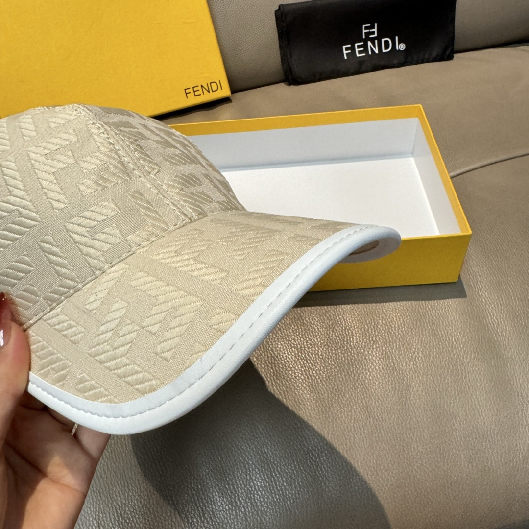 配盒子布袋，Fendi（芬迪）新款原单棒球帽， 双F提花，专柜常年热卖款，口碑极佳，1:1开模订制，原版