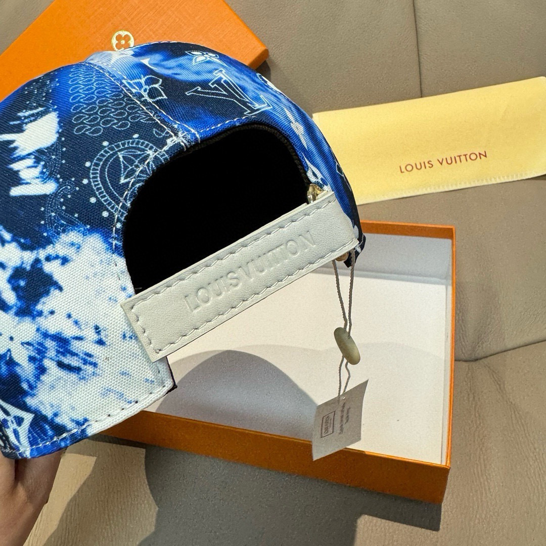 配盒子布袋，LV路易威登新款原单棒球帽，lv丝印，1:1开模订制，原版丝印绸缎面料+头层牛皮，时尚帅气质