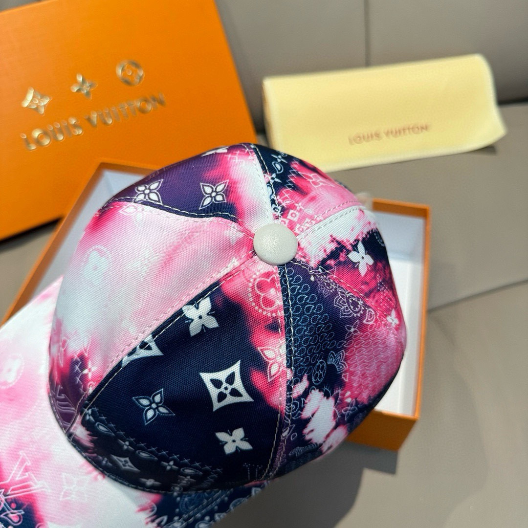 配盒子布袋，LV路易威登新款原单棒球帽，lv丝印，1:1开模订制，原版丝印绸缎面料+头层牛皮，时尚帅气质
