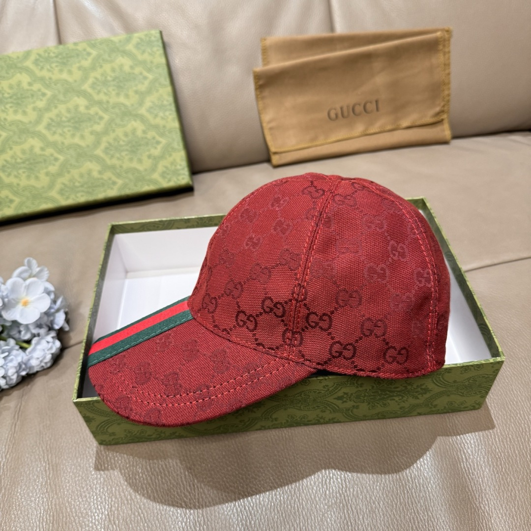 原单版本出货！配盒子布袋，Gucci(古奇)最新原单棒球帽，宽版织带。专柜1:1开模订制，最高版本，原版
