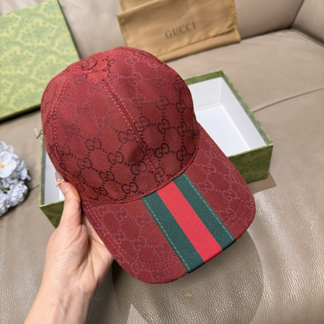 原单版本出货！配盒子布袋，Gucci(古奇)最新原单棒球帽，宽版织带。专柜1:1开模订制，最高版本，原版