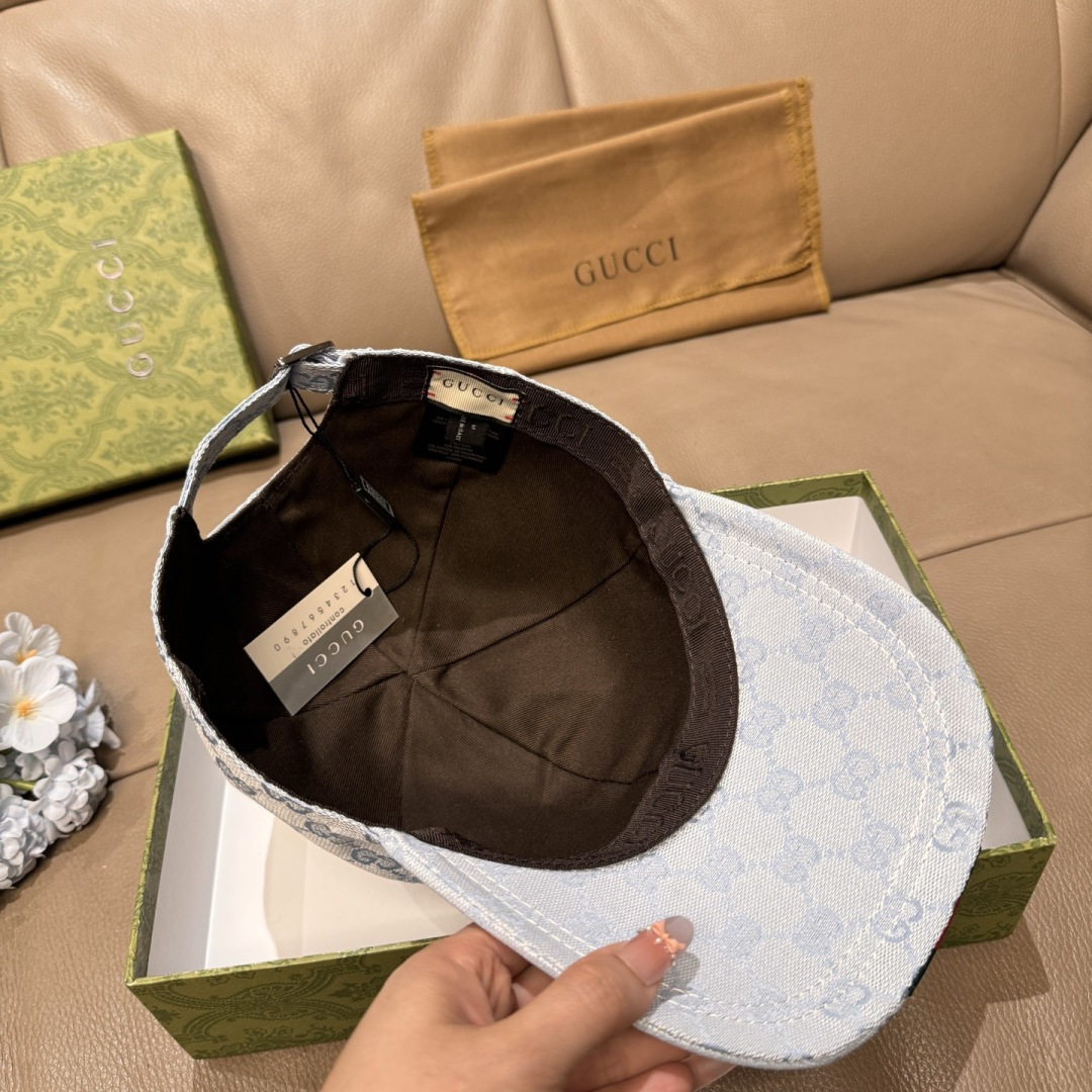 原单版本出货！配盒子布袋，Gucci(古奇)最新原单棒球帽，宽版织带。专柜1:1开模订制，最高版本，原版