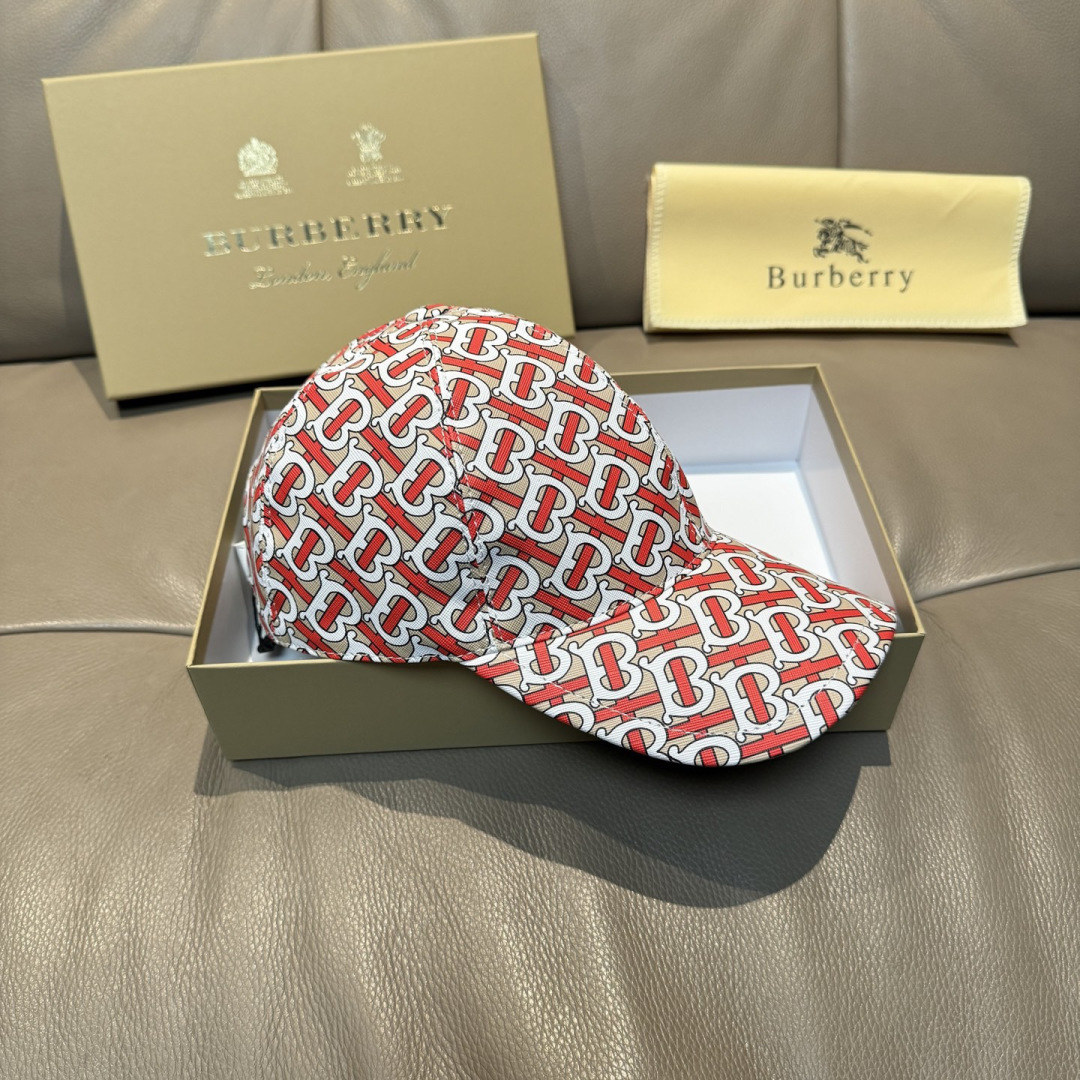 配盒子布袋，Burberry（巴宝莉）新款棒球帽，正品开模订制，全新TB图纹，原版PU印花面料，做工细致