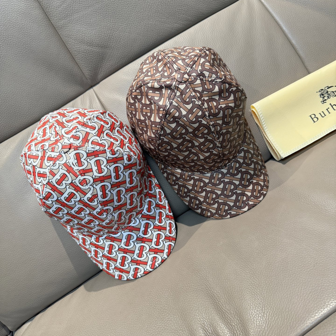 配盒子布袋，Burberry（巴宝莉）新款棒球帽，正品开模订制，全新TB图纹，原版PU印花面料，做工细致