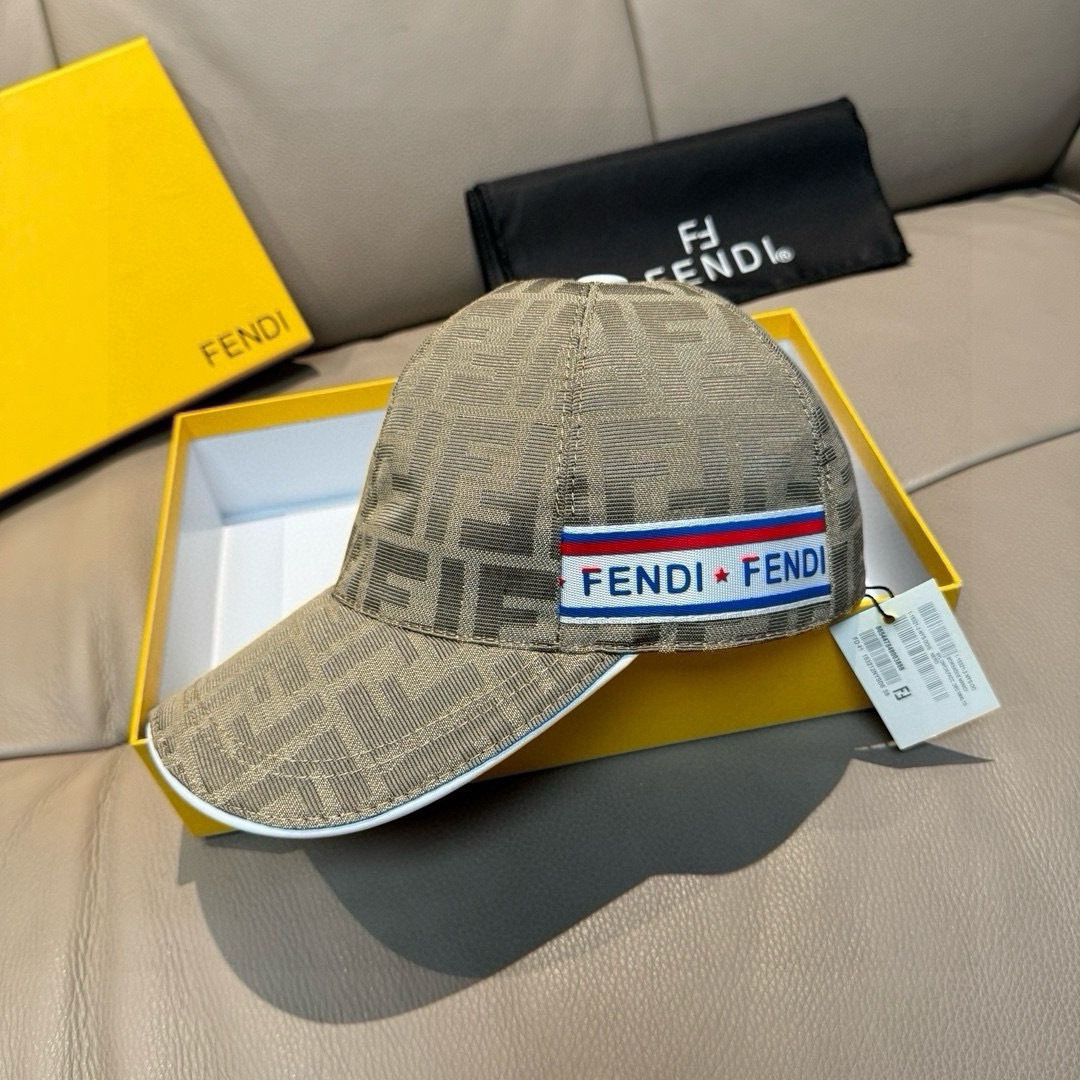 配盒子布袋，Fendi（芬迪）新款原单棒球帽， 双F提花，专柜热卖款，复古双F提花口碑极佳，1:1开模订