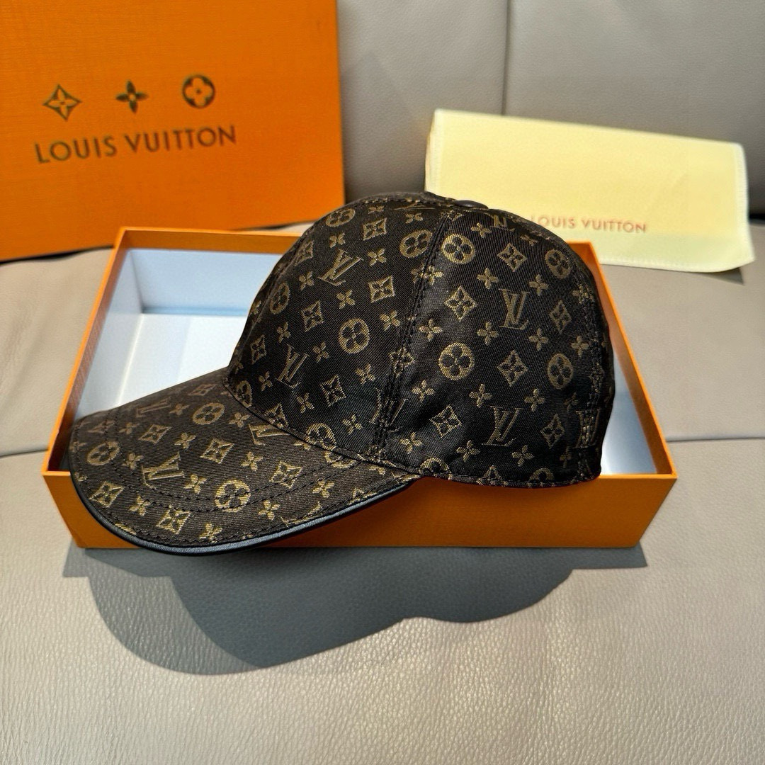 配盒子布袋，LV路易威登新款原单棒球帽， 七彩提花，专柜1:1开模订制，原版帆布料+头层牛皮，纯棉内里，