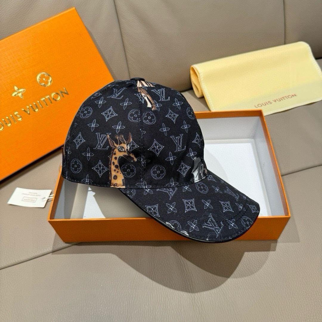 配盒子布袋，LV路易威登新款原单棒球帽，动物丝印，1:1开模订制，原版丝印绸缎面料+头层牛皮，时尚帅气质