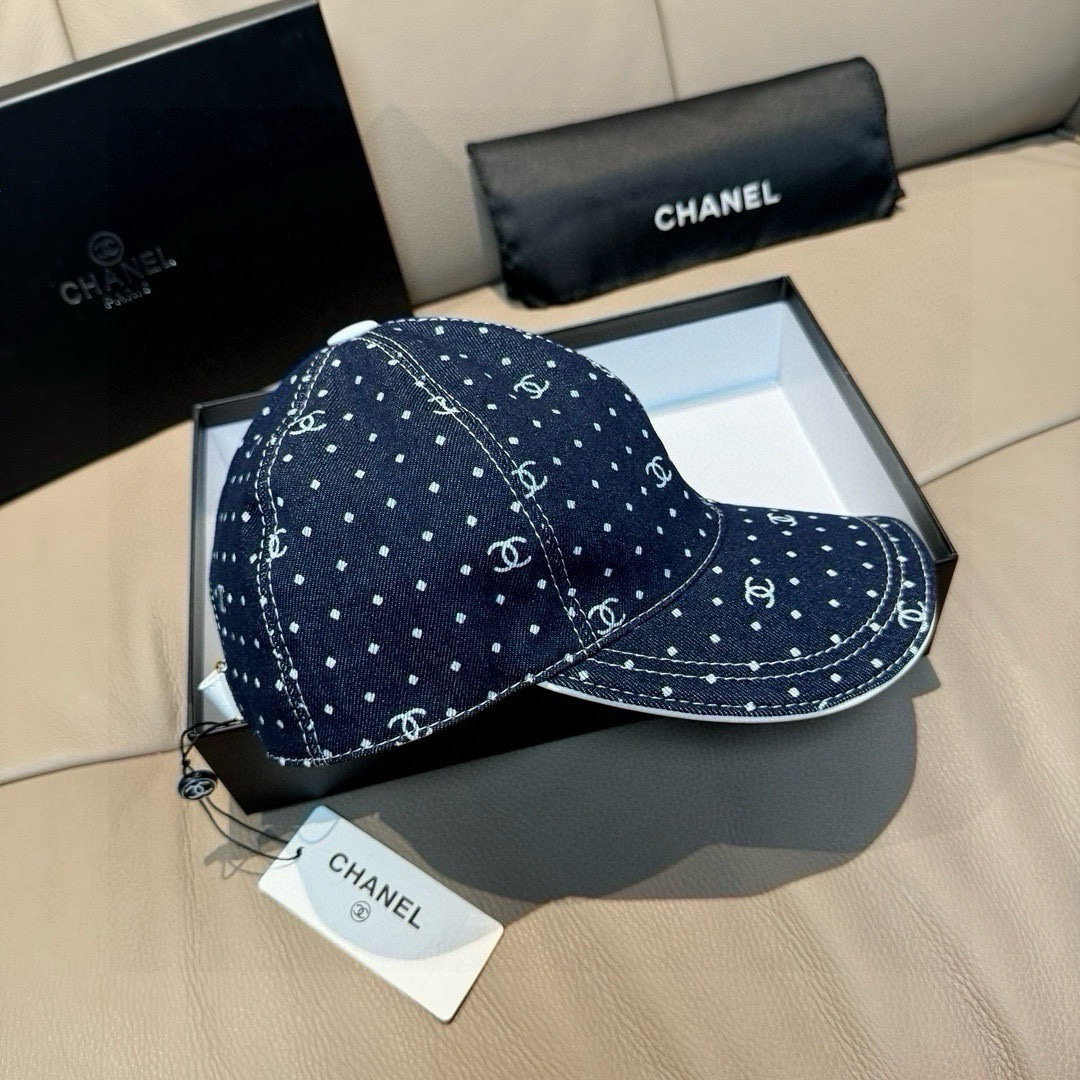 配盒子布袋，Chanel(香奈儿)新款原单棒球帽， 牛仔小双C，专柜1:1开模订制，原版牛仔布料+头层牛