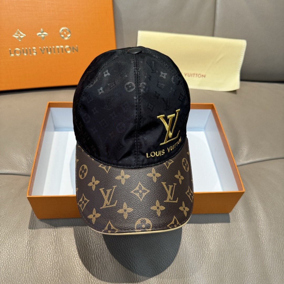 配盒子布袋，LV(路易威登)新款原单棒球帽，老花拼接，1:1开模订制，原版印花绸缎面料+专柜老花皮，做工