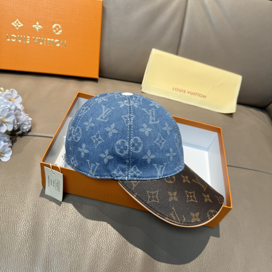 配盒子布袋，LV(路易威登)新款原单棒球帽，老花拼接，1:1开模订制，原版牛仔布料+专柜老花皮，做工细致