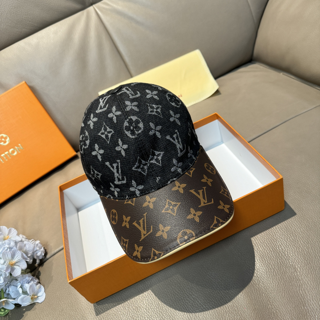 配盒子布袋，LV(路易威登)新款原单棒球帽，老花拼接，1:1开模订制，原版牛仔布料+专柜老花皮，做工细致
