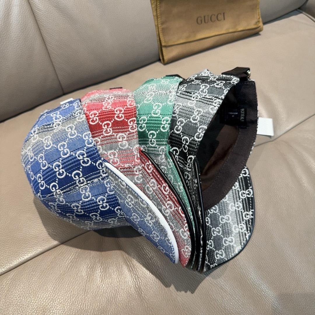 配盒子布袋，Gucci(古奇)新款原单棒球帽，渐变糖果双G，专柜1:1开模订制！原版牛仔布料+头层牛皮，
