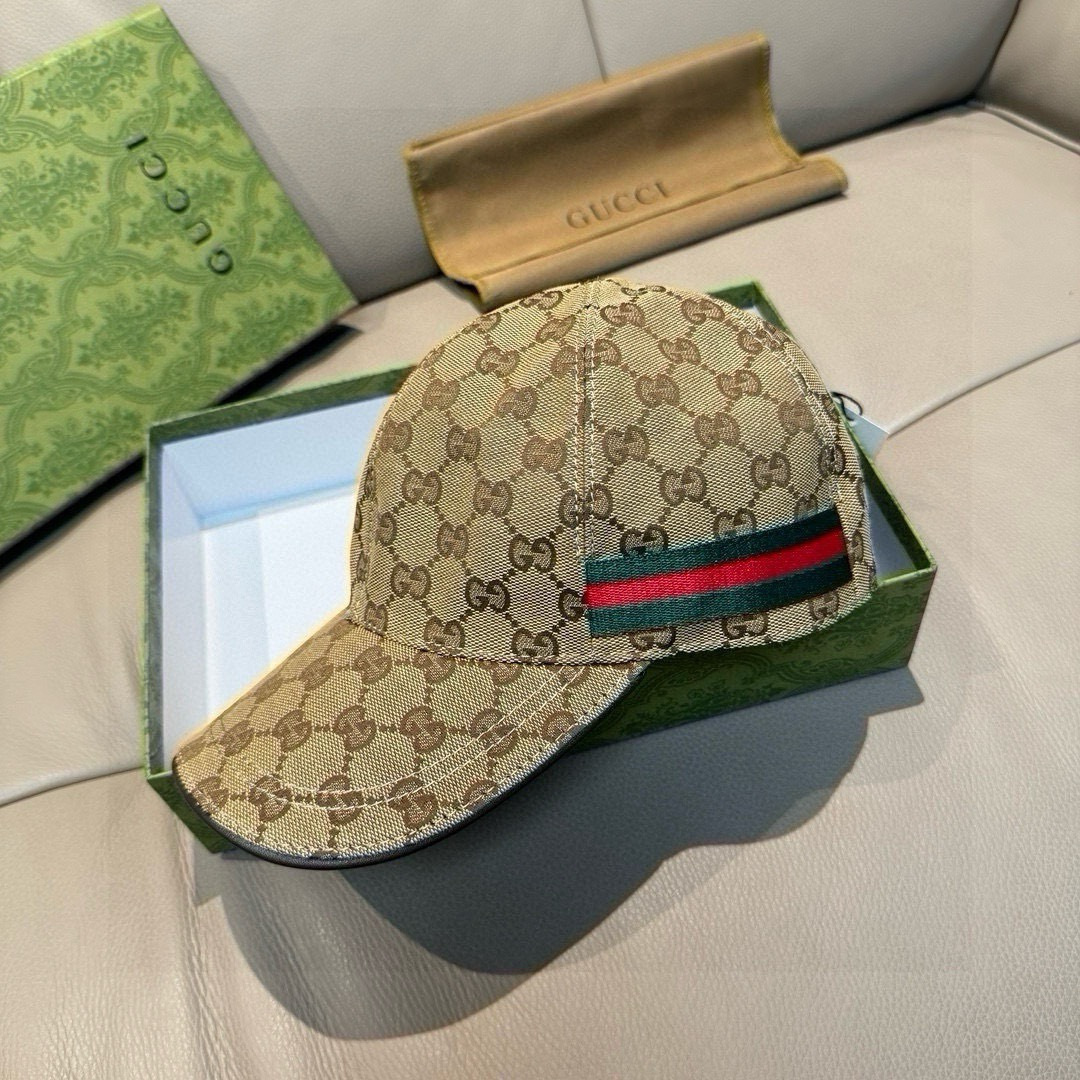 万年经典款！杏色，黑色有s和L码配盒子布袋，Gucci(古奇)经典原单棒球帽😍😍专柜1:1开模订制，最高