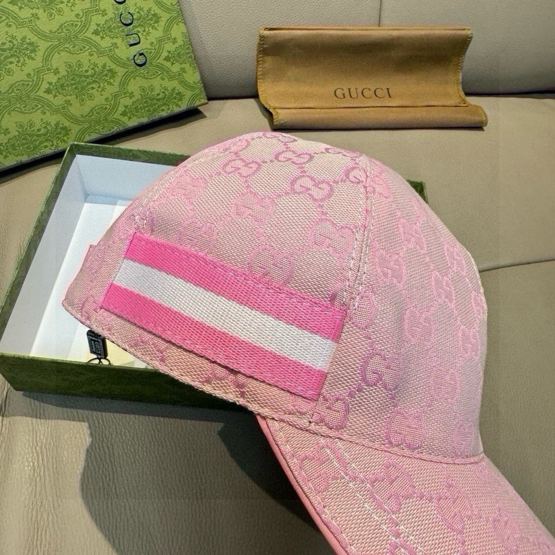 万年经典款！杏色，黑色有s和L码配盒子布袋，Gucci(古奇)经典原单棒球帽😍😍专柜1:1开模订制，最高
