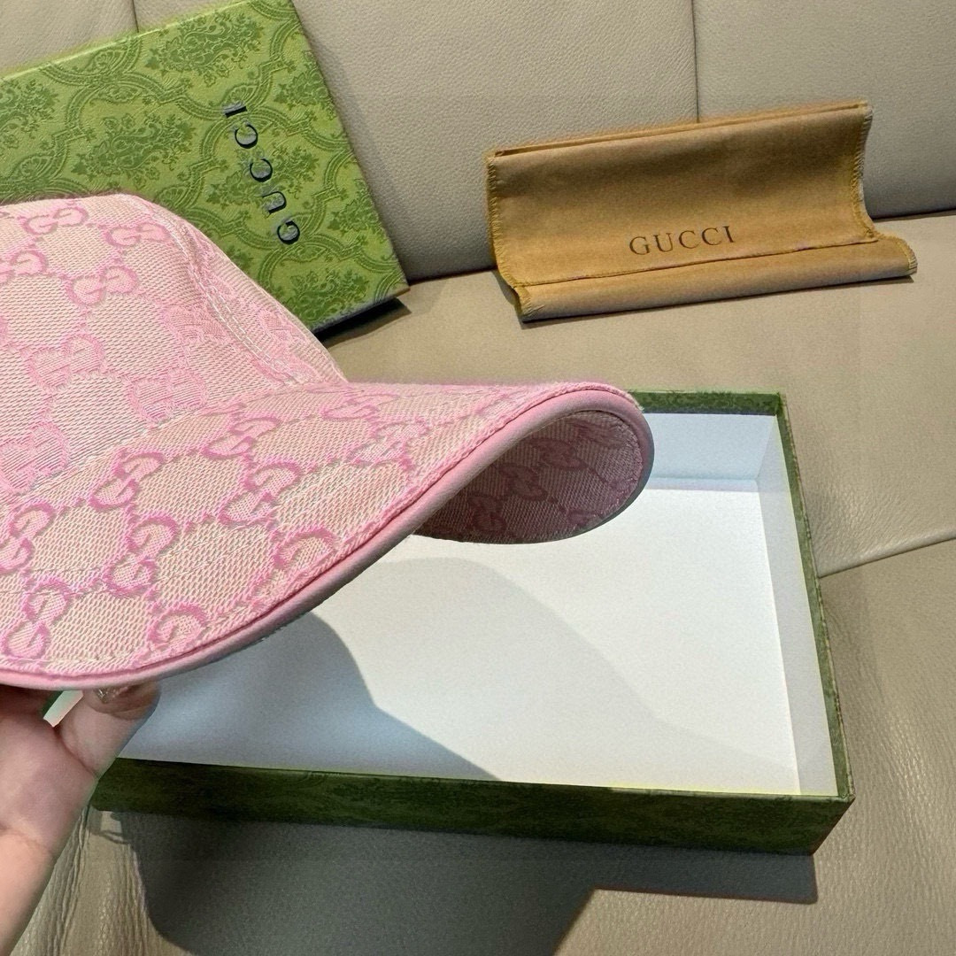 万年经典款！杏色，黑色有s和L码配盒子布袋，Gucci(古奇)经典原单棒球帽😍😍专柜1:1开模订制，最高