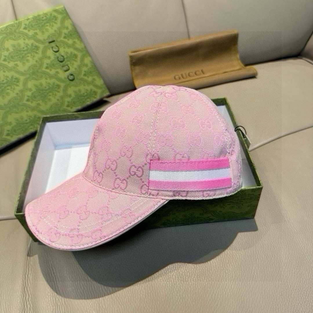 万年经典款！杏色，黑色有s和L码配盒子布袋，Gucci(古奇)经典原单棒球帽😍😍专柜1:1开模订制，最高