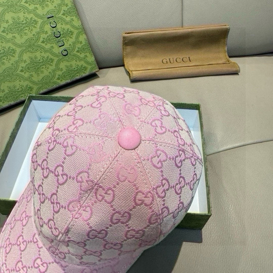 万年经典款！杏色，黑色有s和L码配盒子布袋，Gucci(古奇)经典原单棒球帽😍😍专柜1:1开模订制，最高