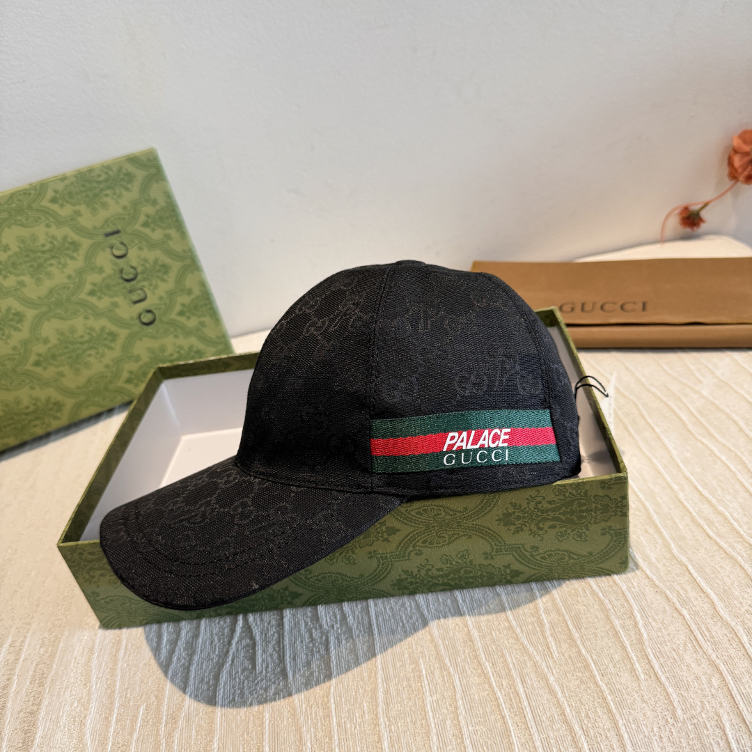 配盒子布袋，Palace&Gucci(古奇)最新合作款，原单棒球帽，1:1开模订制，细节可媲美专柜，原版