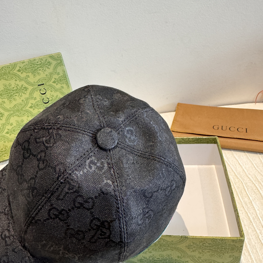 配盒子布袋，Palace&Gucci(古奇)最新合作款，原单棒球帽，1:1开模订制，细节可媲美专柜，原版