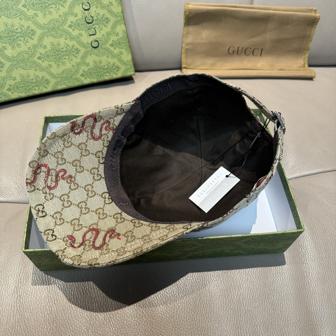 配包装布袋，Gucci古奇新款原单棒球帽， 蛇年限定款，狂蛇双G提花，专柜1:1开模订制，完美对花，原版