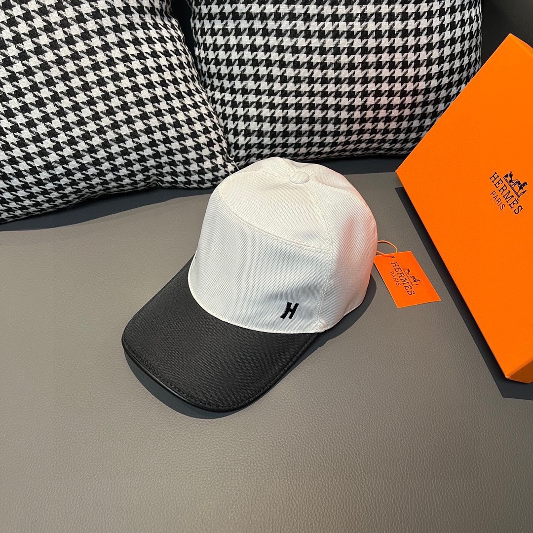 新款出货配盒子布袋，HERMÈS (爱马仕)最新款原单棒球帽，拼色H，正品开模订制，原版透气帆布面料+头