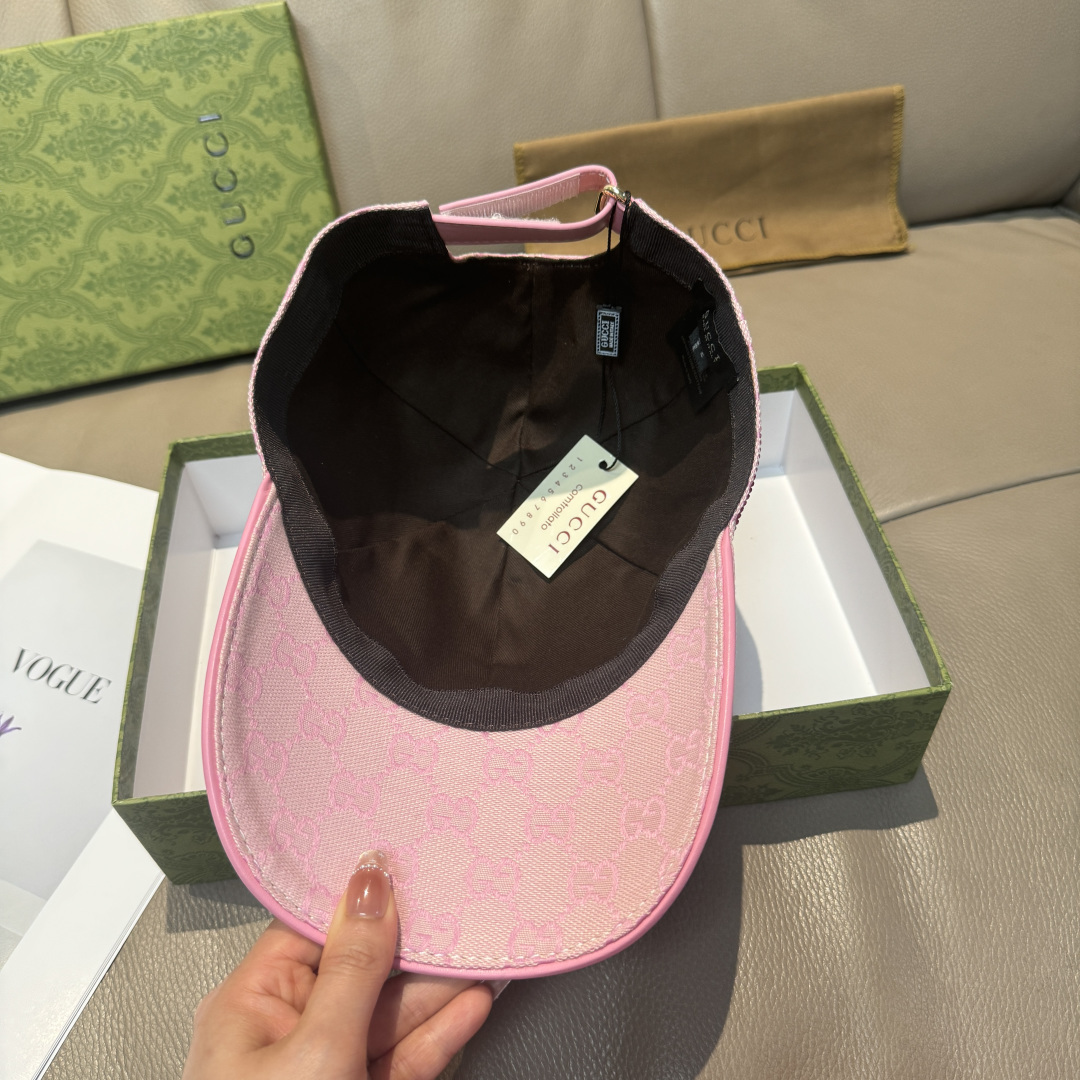 配盒子布袋，Gucci(古奇)新款原单棒球帽专柜1:1开模订制！原版帆布料+头层牛皮，轻盈透气！实物拍摄