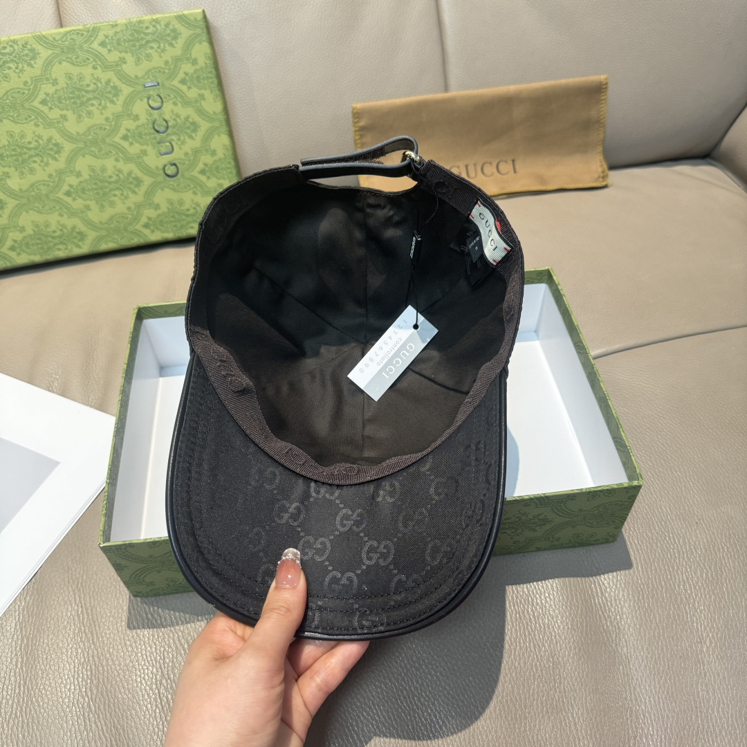 万年经典款！配盒子布袋，Gucci(古奇)经典原单棒球帽😍😍专柜1:1开模订制，最高版本，原版绸缎面料+