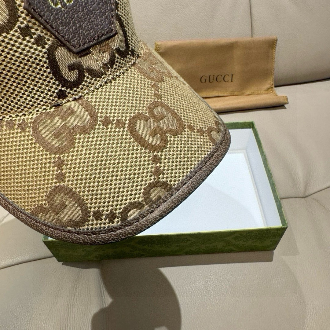 Gucci 配包装布袋 Gucci(古奇)新款 棒球帽 Gucci烫金 最新款 1:1开模订制