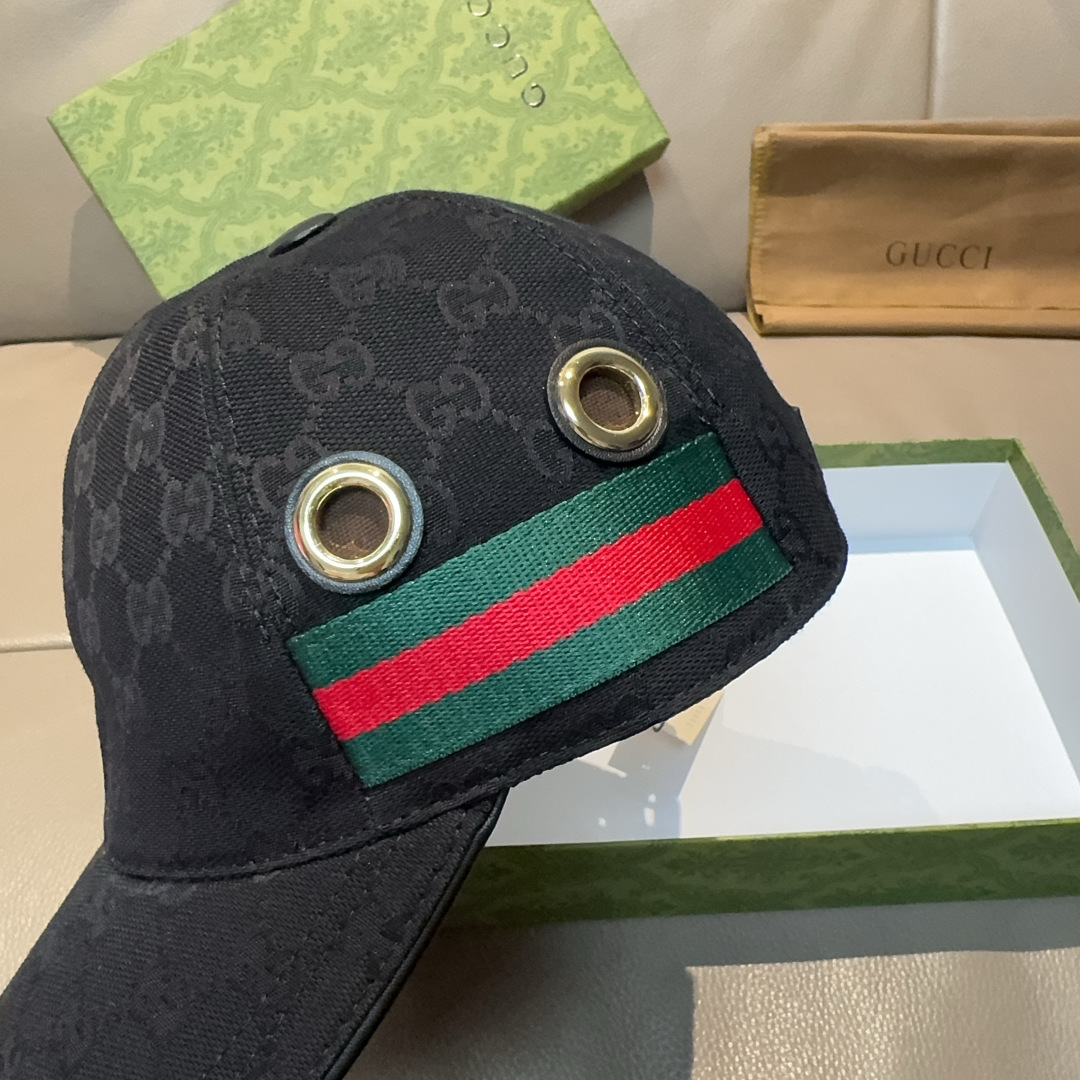 Gucci 配盒子布袋 Gucci(古奇) 款 棒球帽 钢扣款 1:1开模订制 帆布料+头层牛皮
