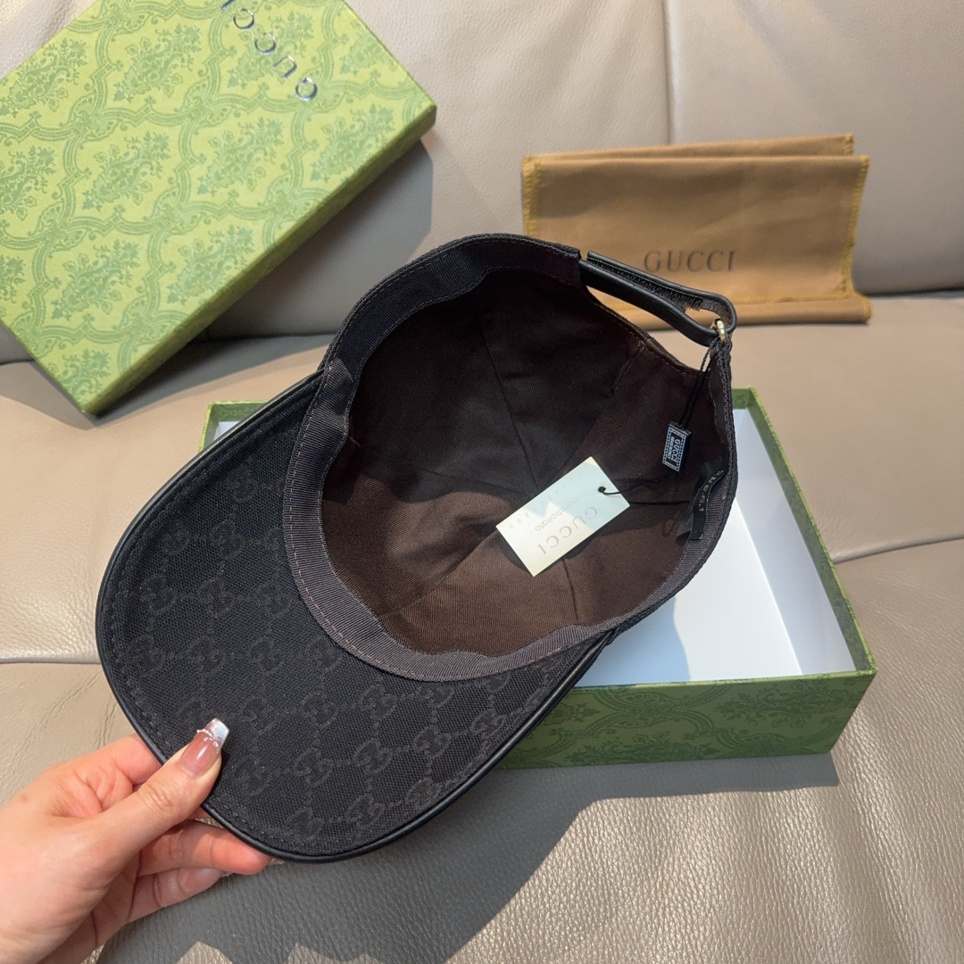 Gucci 配盒子布袋 Gucci(古奇) 款 棒球帽 钢扣款 1:1开模订制 帆布料+头层牛皮