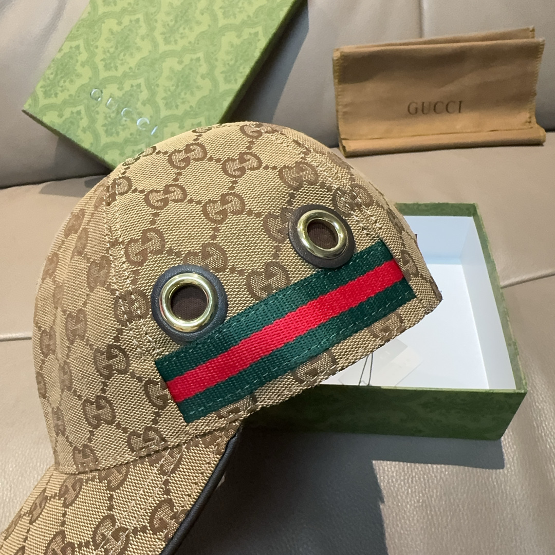 Gucci 配盒子布袋 Gucci(古奇) 款 棒球帽 钢扣款 1:1开模订制 帆布料+头层牛皮