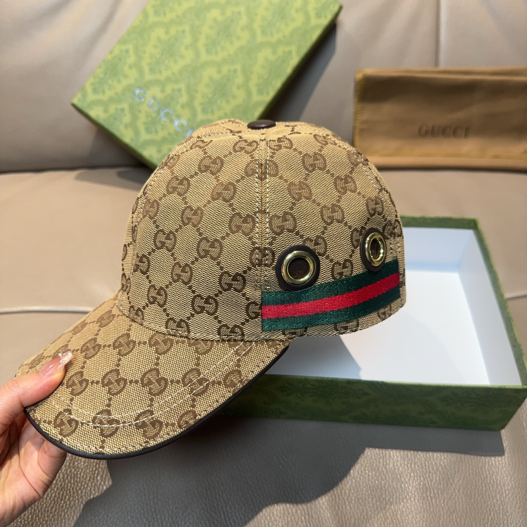 Gucci 配盒子布袋 Gucci(古奇) 款 棒球帽 钢扣款 1:1开模订制 帆布料+头层牛皮