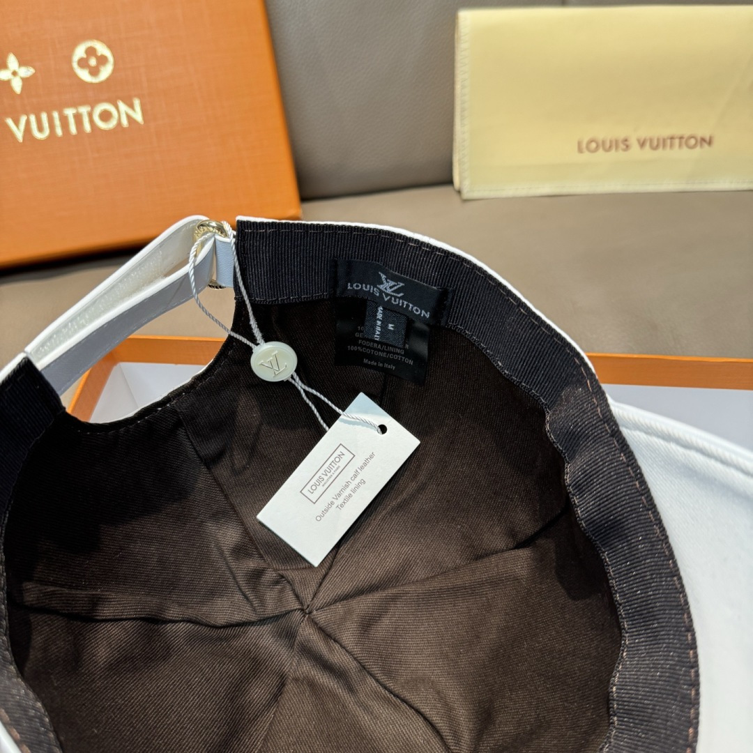新款出货配盒子布袋，LV(路易威登)新款原单棒球帽，Lv刺绣，1:1开模订制，重工刺绣，做工细致完美，质