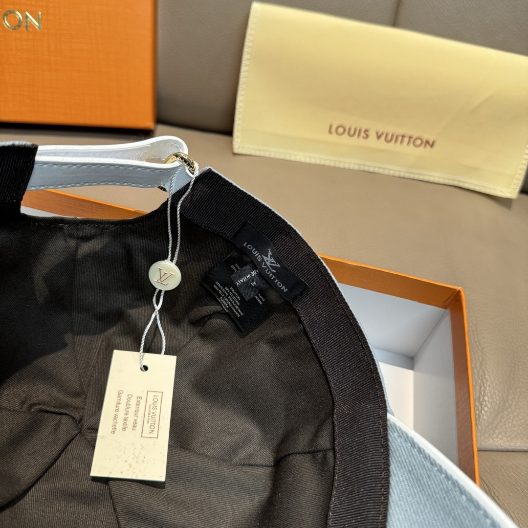 配盒子布袋，LV(路易威登)新款原单棒球帽，LV刺绣，专柜1:1开模订制，原版帆布面料+头层牛皮，精细刺