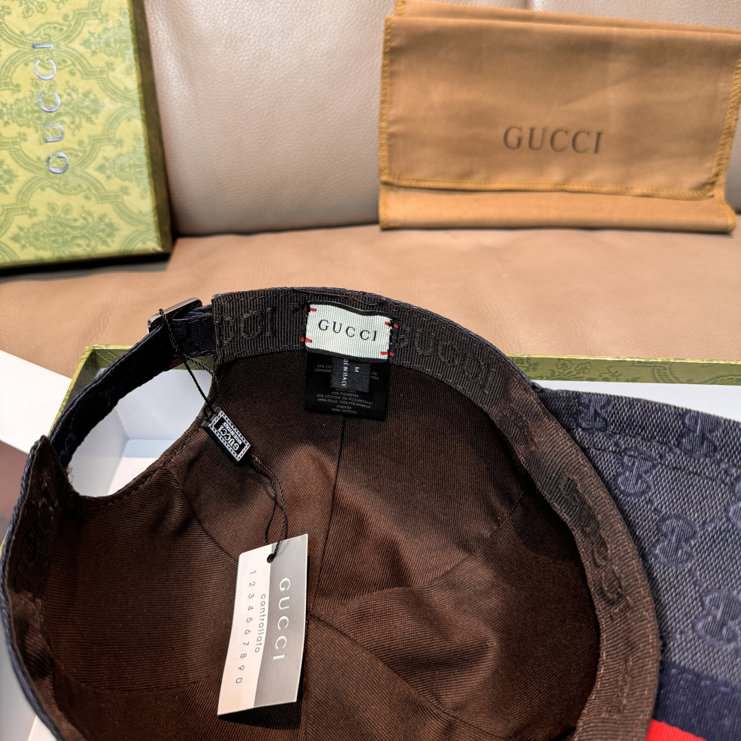 原单版本新色出货！配盒子布袋，Gucci(古奇)最新原单棒球帽，宽版织带。专柜1:1开模订制，最高版本，