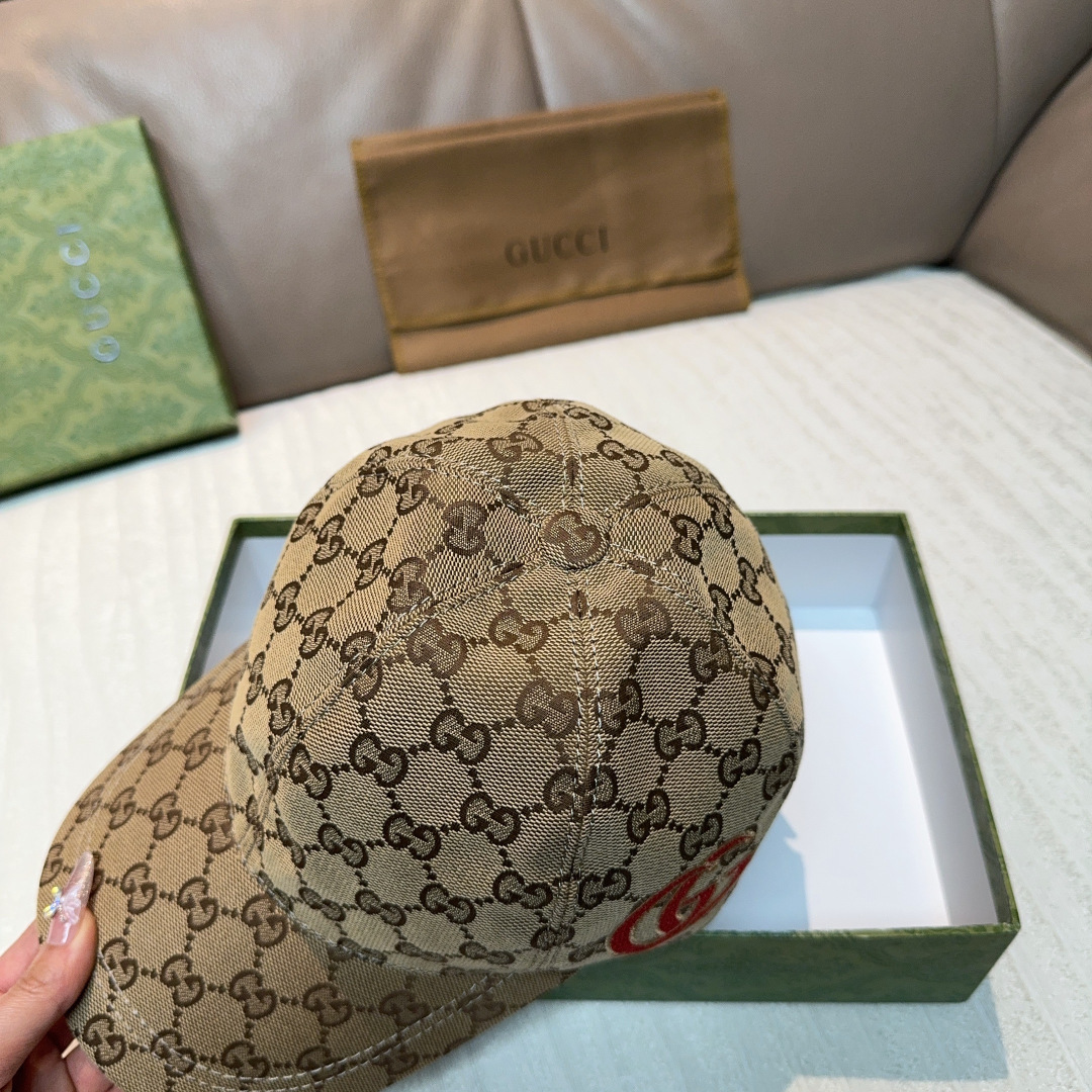配盒子布袋，Gucci(古奇)新款原单棒球帽，侧面大双G刺绣，1:1开模订制，重工刺绣，细节可媲美专柜，