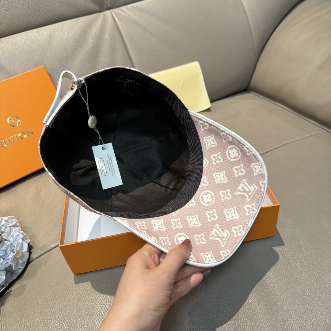 配盒子布袋，LV(路易威登)新款原单棒球帽， 专柜1:1开模订制，原版帆布料+头层牛皮，轻盈透气！质量超