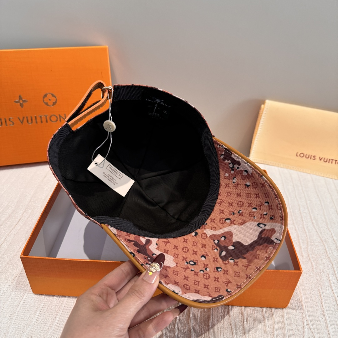 Louis Vuitton 配盒子布袋 LV(路易威登)新款 棒球帽 lv迷彩印花 1:1开模订制 牛仔布料